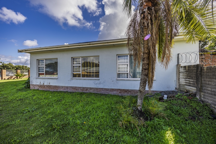 3 Bedroom Property for Sale in Amalinda North Eastern Cape